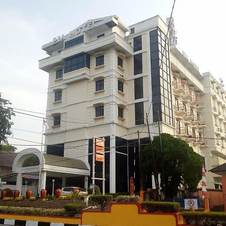 Hotel Bumi Asih Padangsidimpuan Batubelubang Exteriér fotografie