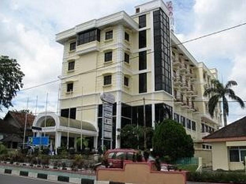 Hotel Bumi Asih Padangsidimpuan Batubelubang Exteriér fotografie